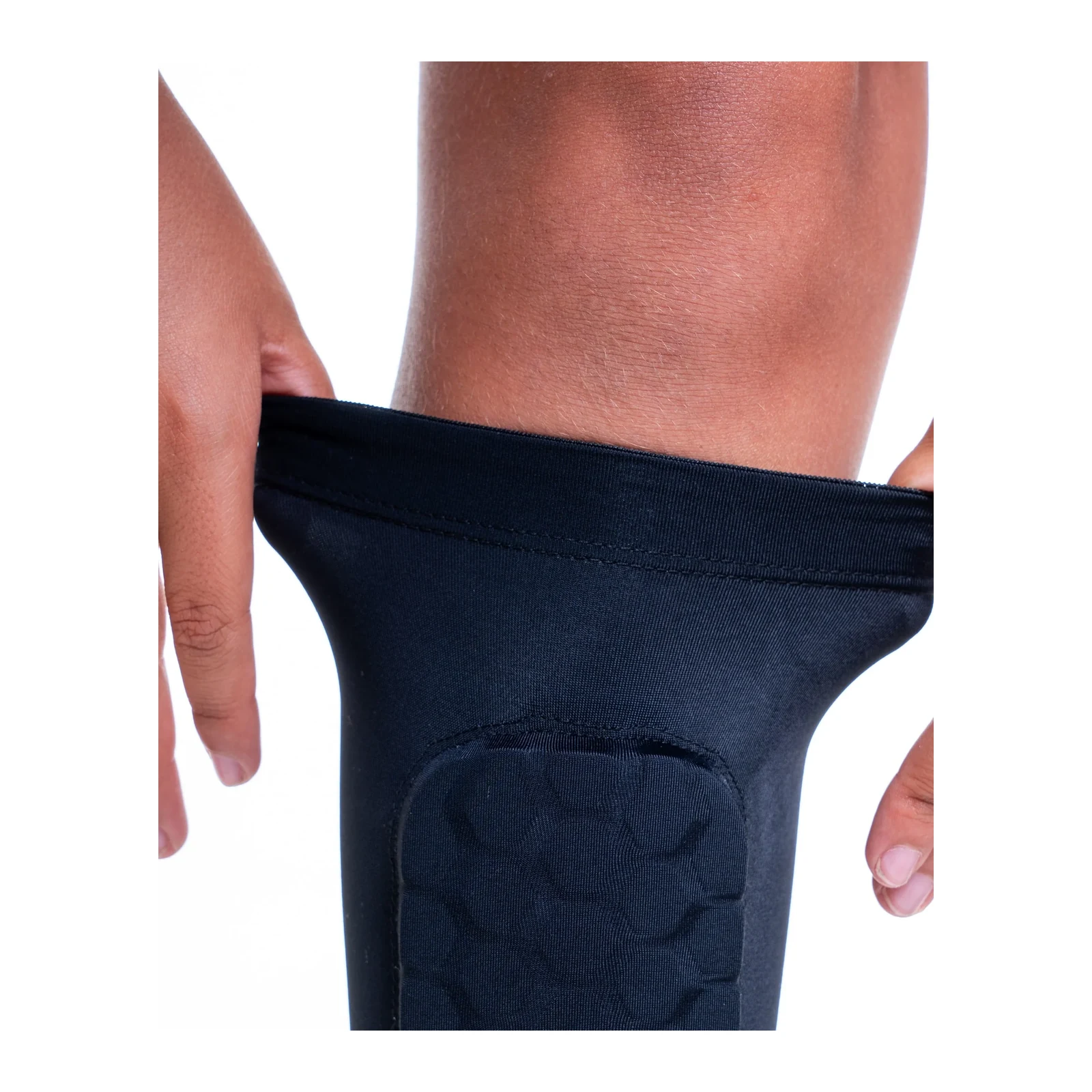 GEARXPro Shin Pad Sleeve manicotto parastinchi nero - vista 3