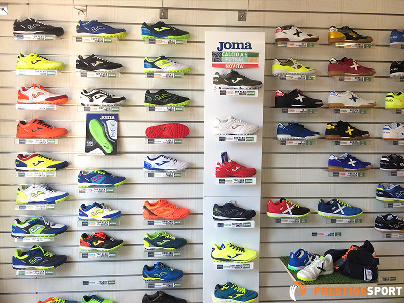 PrestigeSport negozio di abbigliamento sportivo a Roma